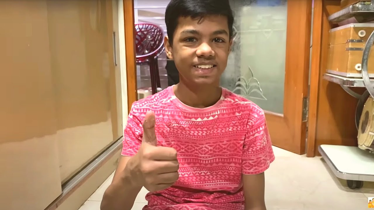 Ayachi made golgappa for us....😋  - Rishav Thakur - VLOG - Ft. Maithili , Ayachi