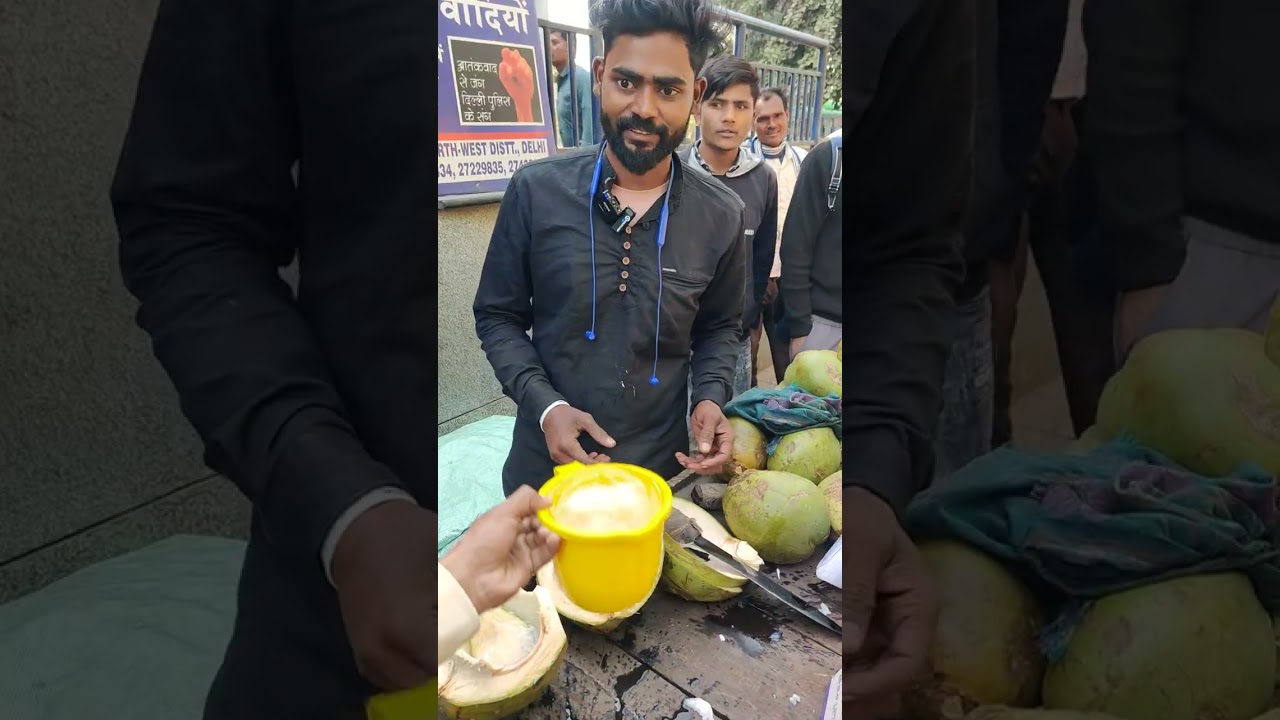 Viral nariyal pani wala