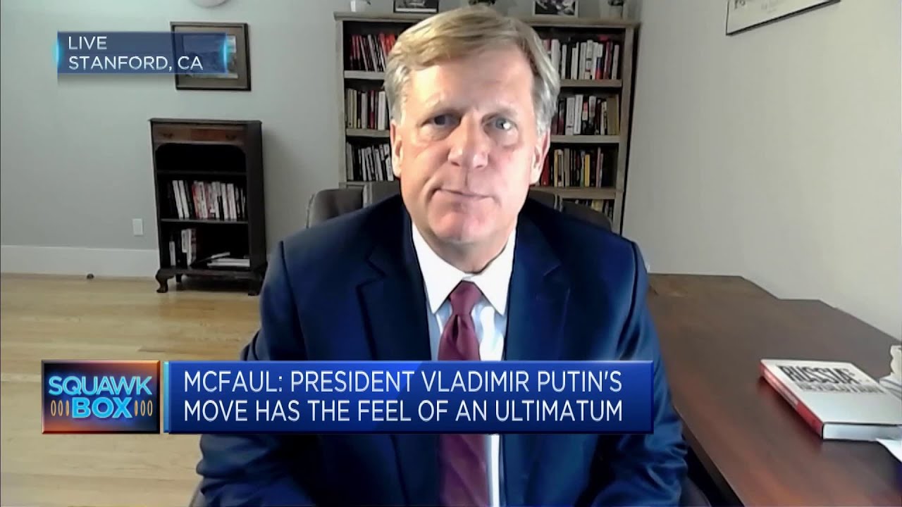 Putin 'fabricated and created' the crisis with Ukraine, says former U.S. ambassador to Russia