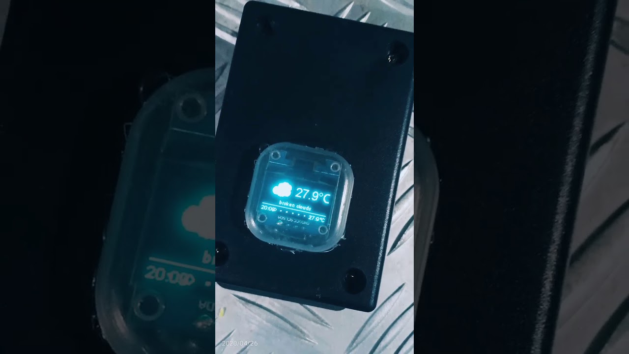 Pocket Tracker Restro Style
