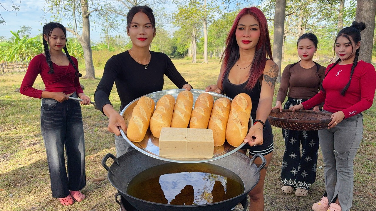Cooking yummy Hot dog with bread recipe