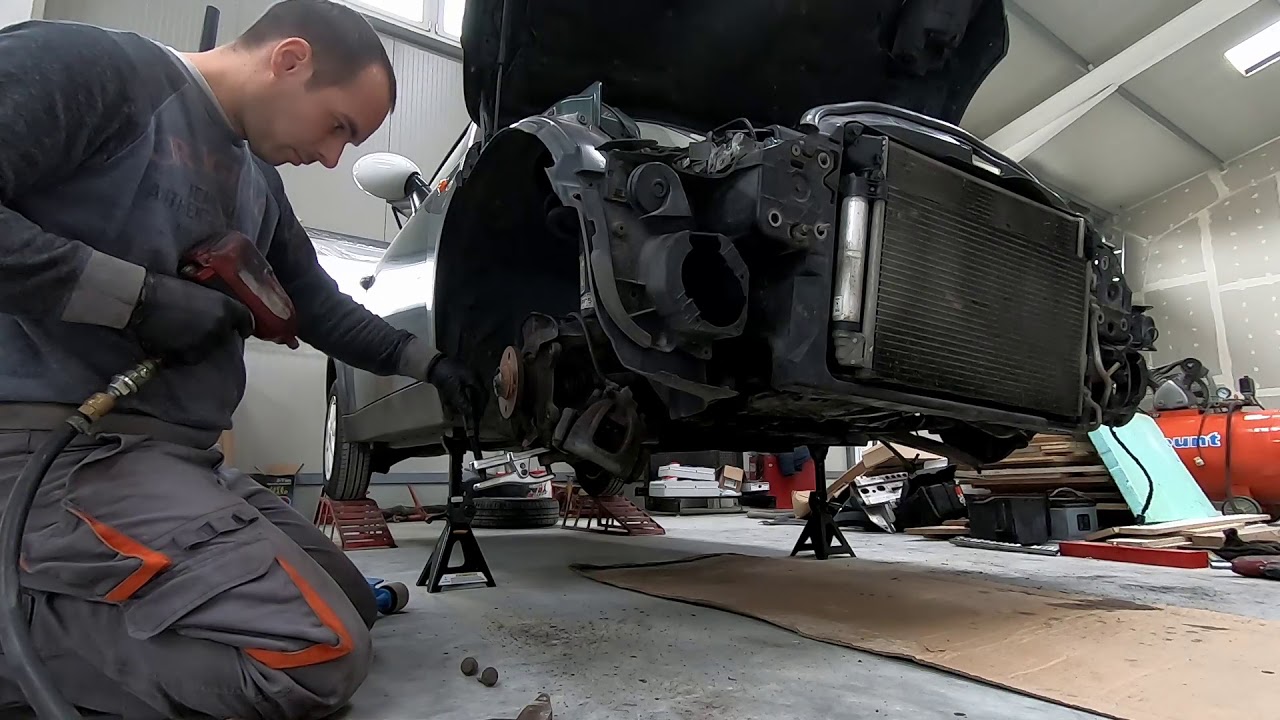 Mini Cooper R50 gearbox removal