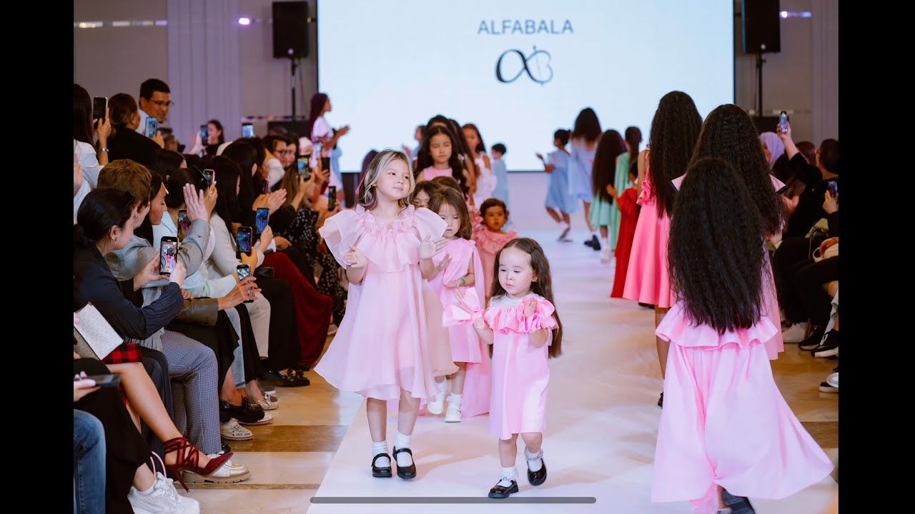 UNIQUE FASHION SHOW  season V