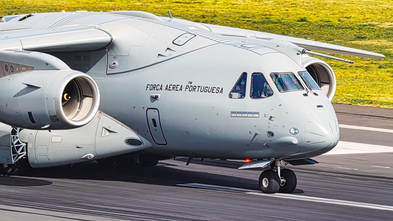BEAUTIFUL EMBRAER KC390 Landing & Takeoff at Madeira Airport