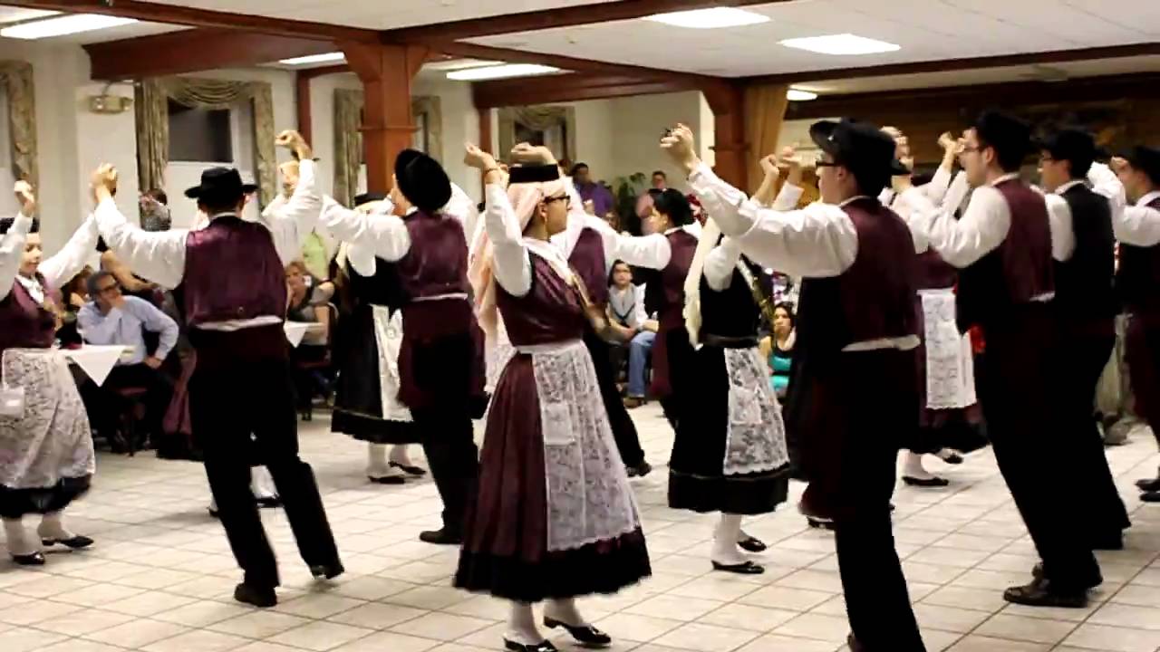 Rancho Folclorico Portugal Canta e Danca- Ritinha