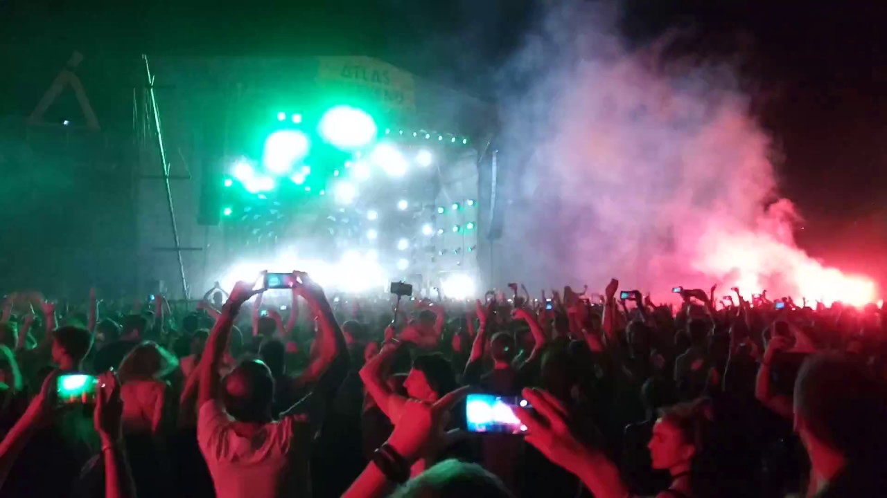 Kasabian - Fire (Atlas Weekend, 29.06.2017)