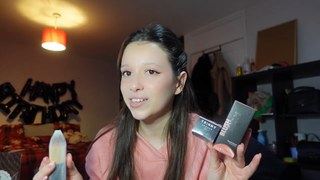 NEW VLOG - PRADA lip colour, Japanese eating method - only 80%