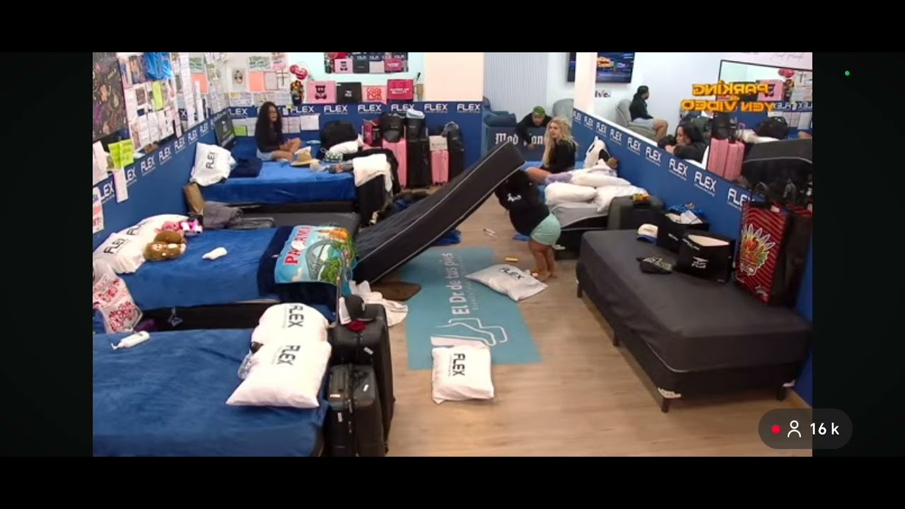 PARKING DE YEN VIDEO🔥- LADY CUMPLIENDO RETO DE PULGA🤫🙂