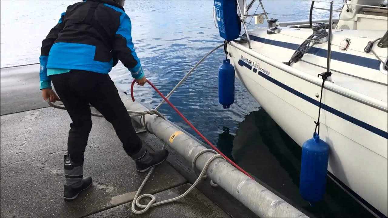 single handed bullrail docking
