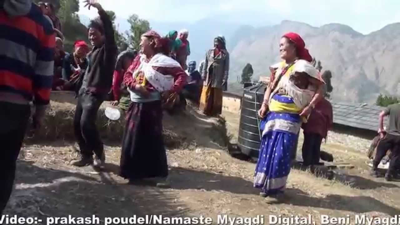 Myagdi Niskot Panche Baja म्याग्दी निस्काेट पञ्चेवाजा अनि मगर नाच