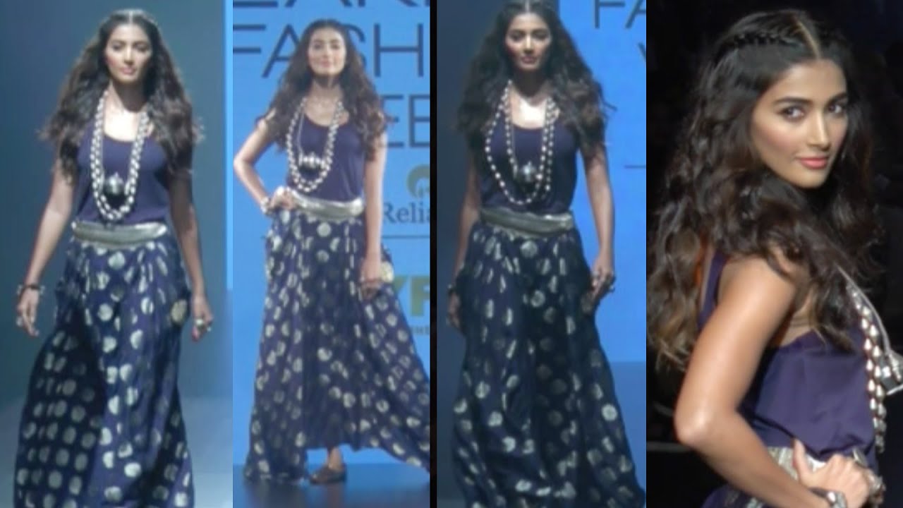 Pooja Hegde Sexy Ramp Walk at Lakme Fashion Week 2016
