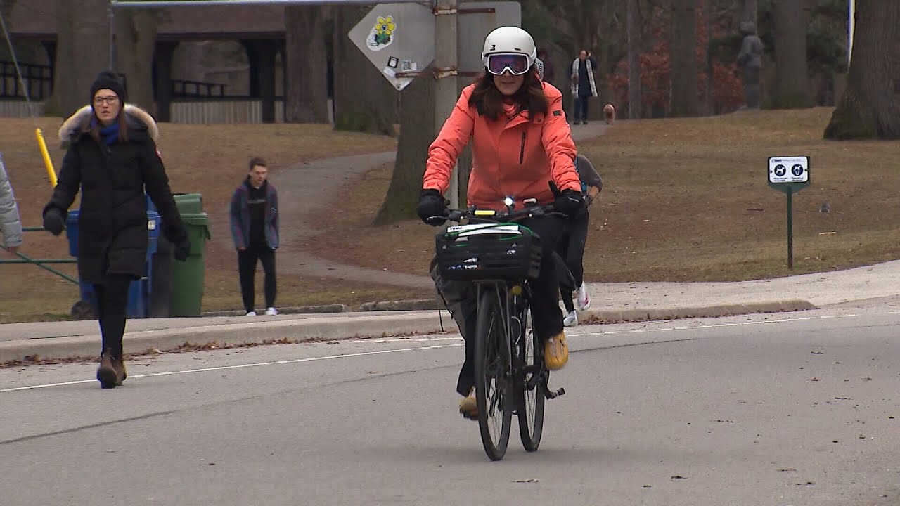 Toronto lawyer fighting her $125 bicycle speeding ticket