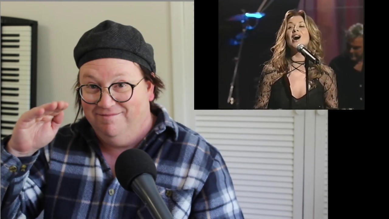 Reaction to Lara Fabian singing Perdere L'amore live