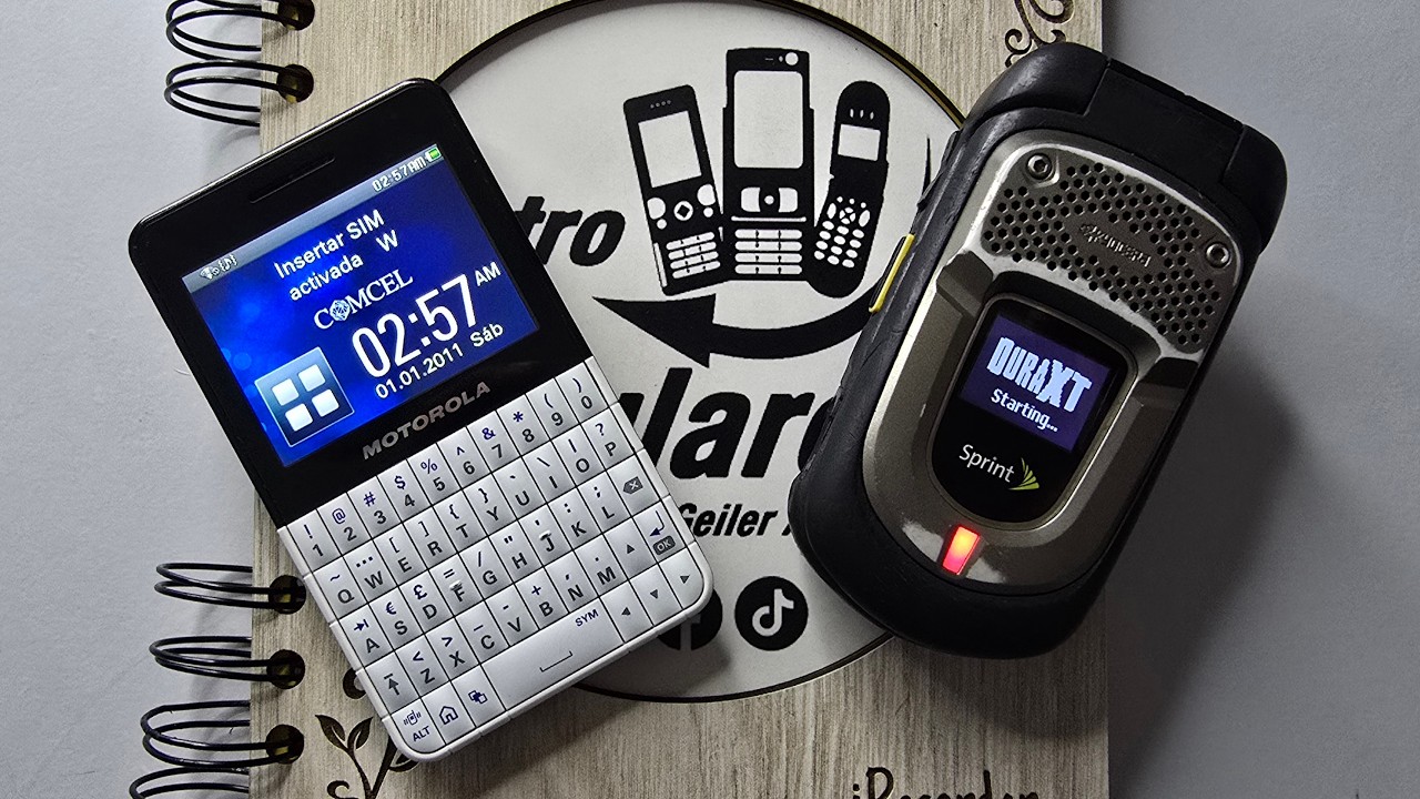 Motorola MotoKey EX118 😮 Kyocera Dura XT |  Revisión en VIVO