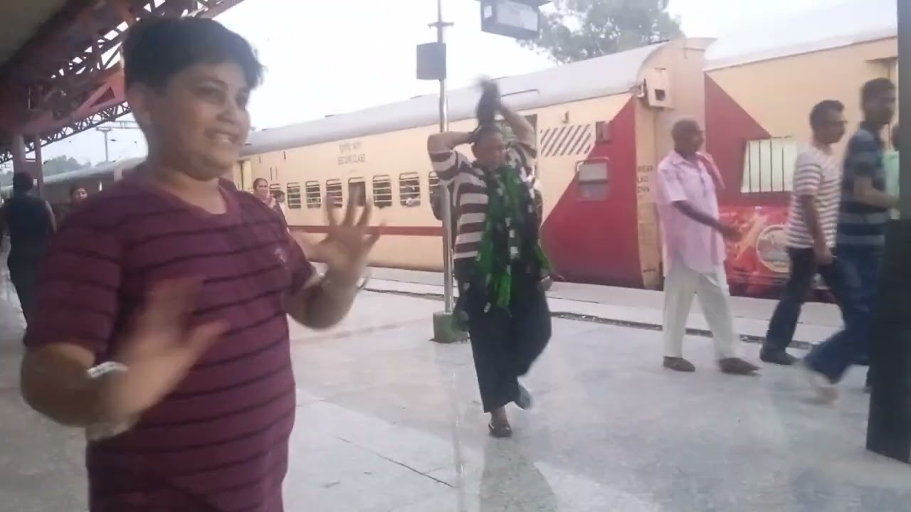 PASSENGER TRAIN ARRIVAL #railway #pulkit 