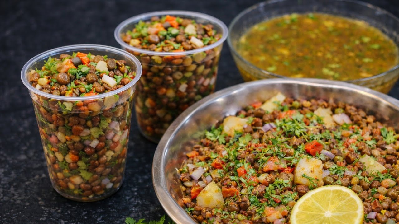 आपके लाडले बच्चो के लिये गोलगप्पा चाट की नयी रेसिपी Ramzan Special Chana Chaat | IftarStreet Recipe