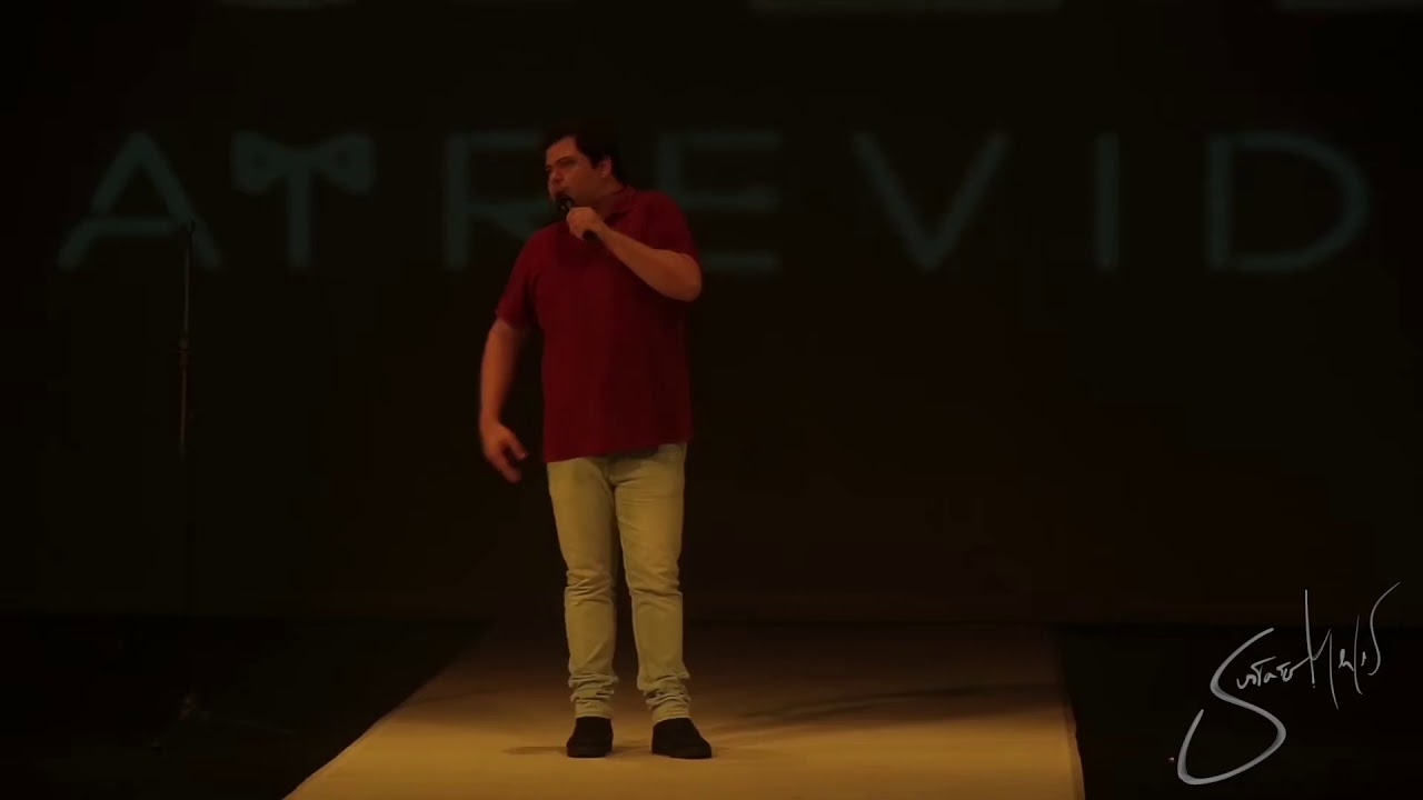 Gustavo Mendes - Todo homem &eacute; gay e todo mundo deveria ser sapat&atilde;o!