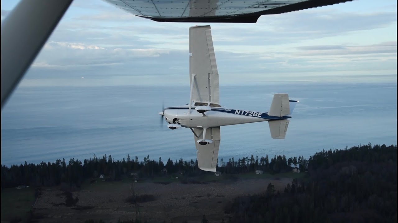Flight to Sekiu, feat. comms, air-to-air & pretty landscape.