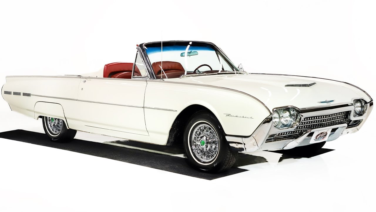 1962 Ford Thunderbird for sale at Volo Auto Museum (V22132)