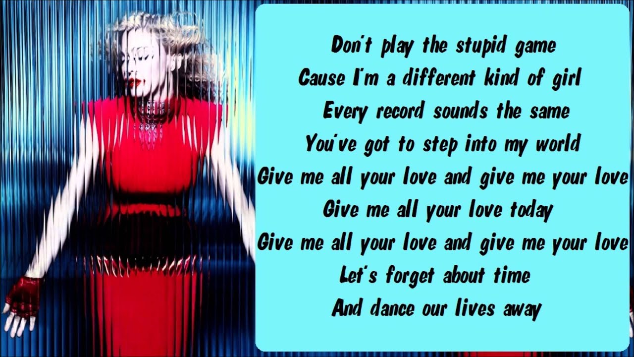 Madonna - Give Me All Your Luvin' Karaoke / Instrumental with lyrics on screen