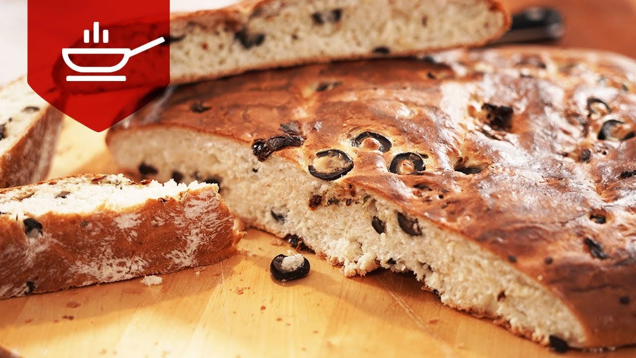 Zeytinli Kuru Domatesli Ramazan Pidesi | Esen Hünal