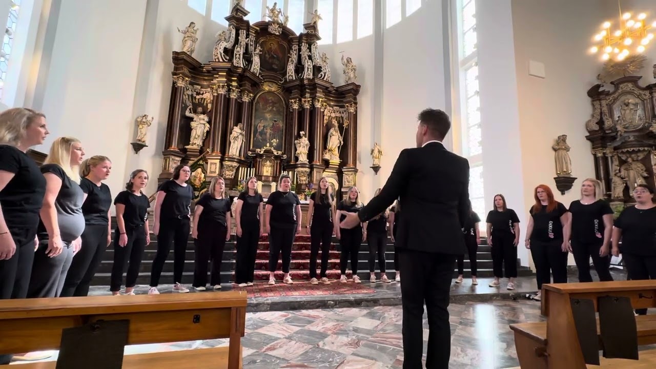 Junger Chor „Chorazon“ - Tantum Ergo by Alwin M. Schronen
