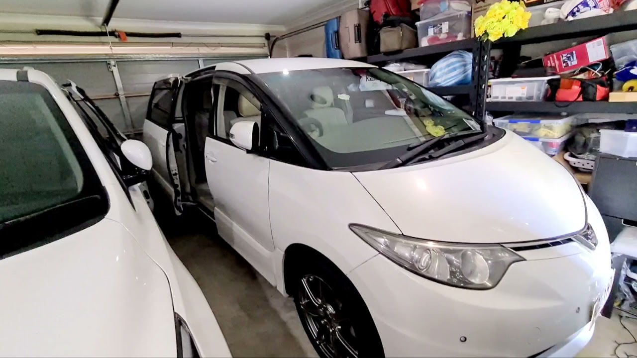 Kia Carnival Vs Toyota Estima