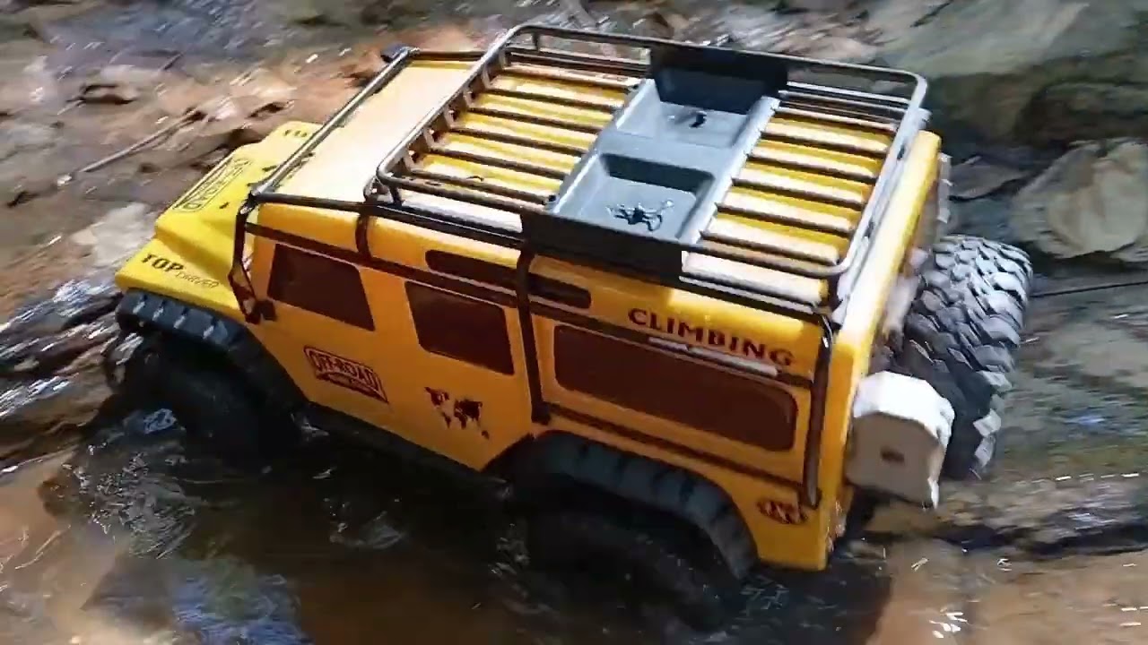 RC  Car ZP 1005 110 Defender slow motion   3#rccar #rcb #offroad #rccrawler #crawling