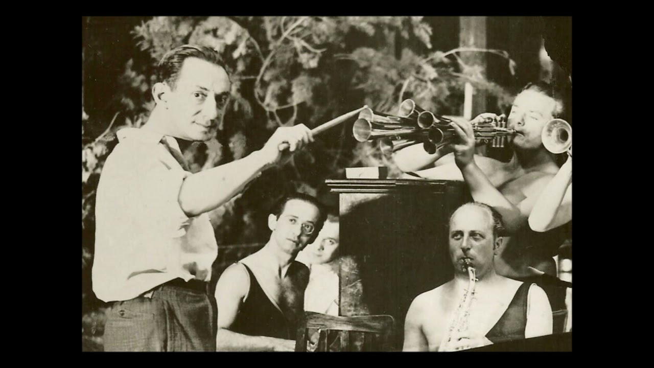Die Trommel (satirisches Soldatenlied, Text: Kurt Tucholsky) Werner Richard Heymann (1896-1961)