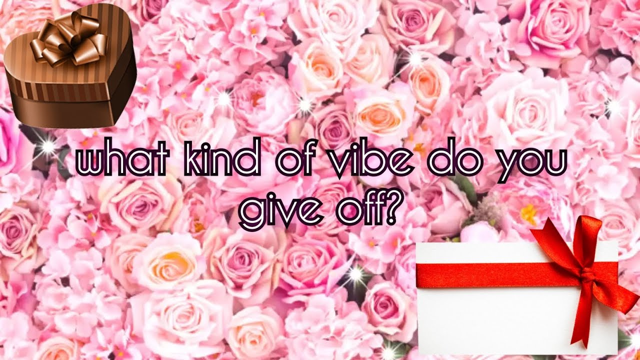 what kind of vibe do you give off? ♡ pick-a-card reading