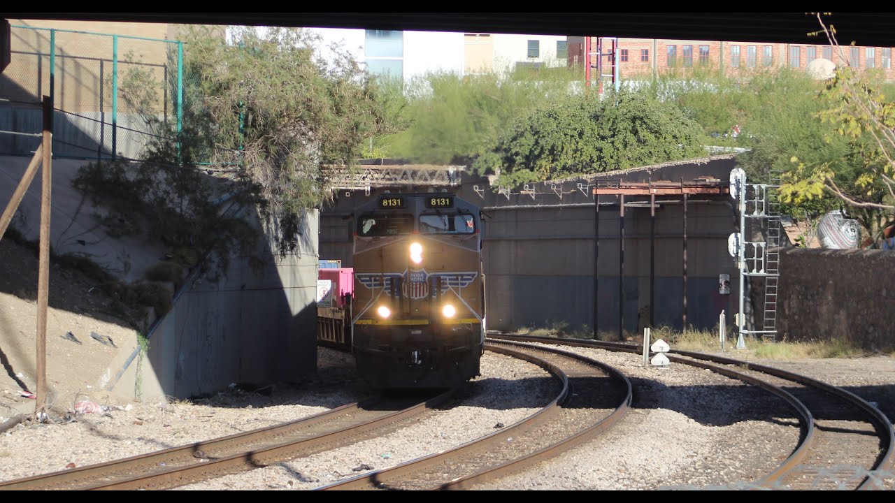 Railfanning in downtown El Paso Texas w/ Amtrak, meets, and friendly crews.