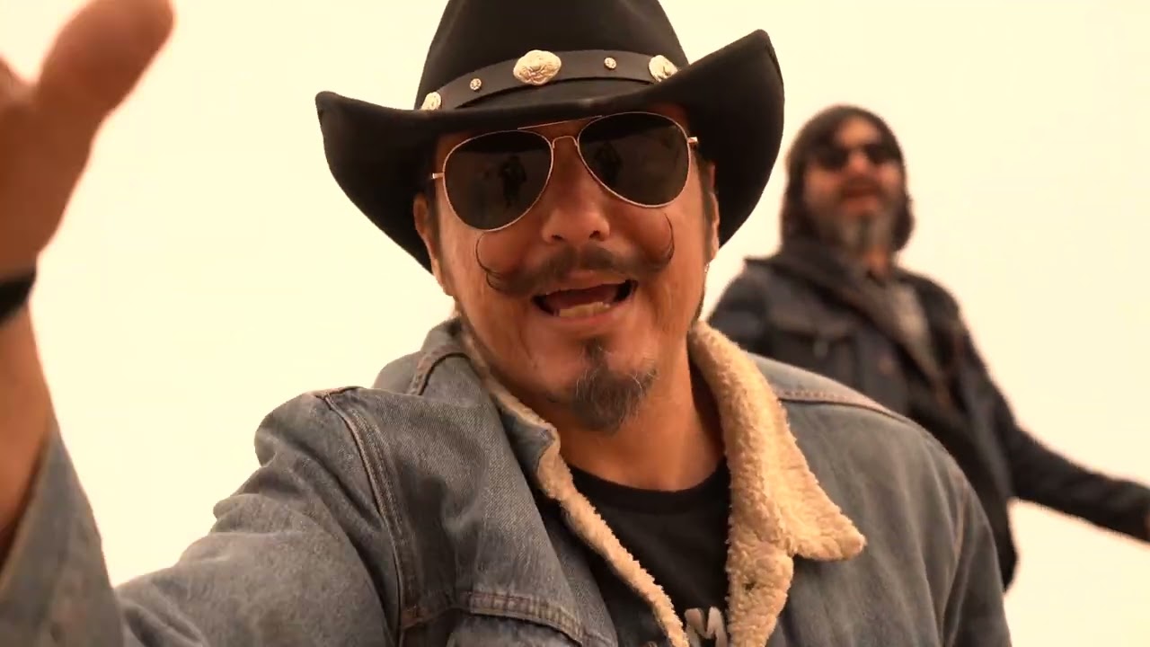 Official  La Lokera Video by Spaghetti Cumbia