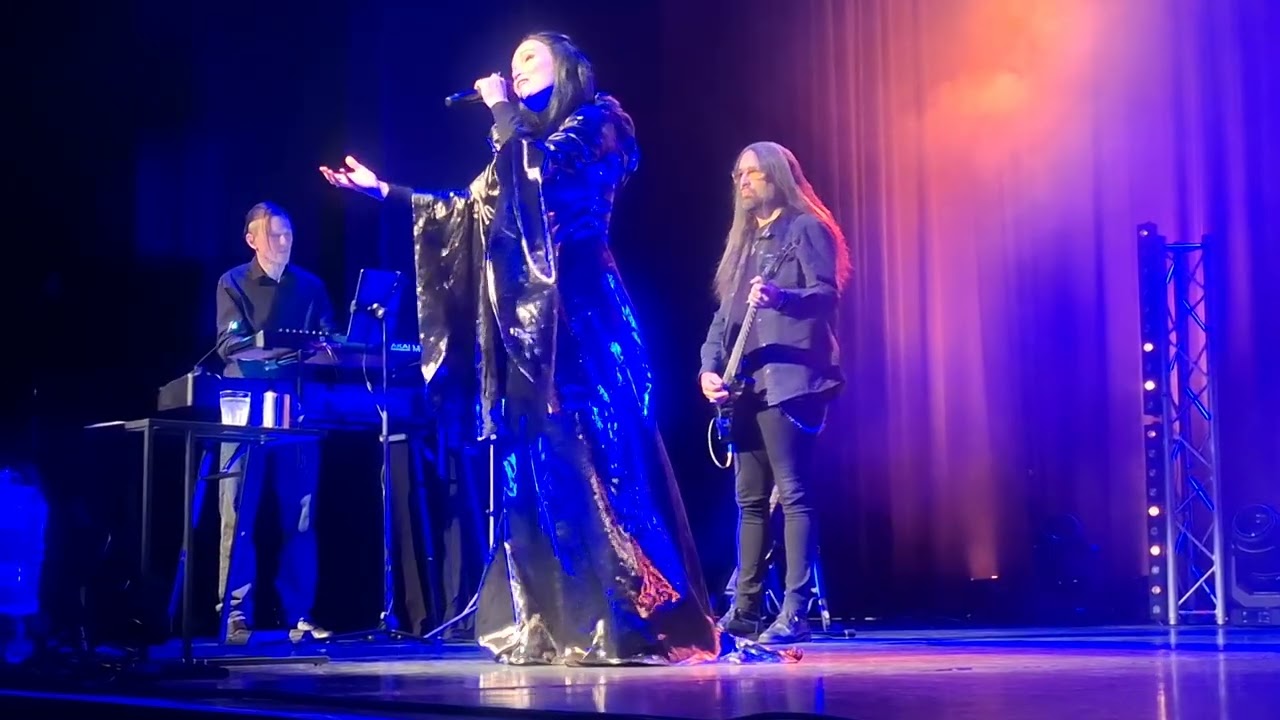 O Holy Night - Tarja Turunen - Dark Christmas Tour 2024 Budapest