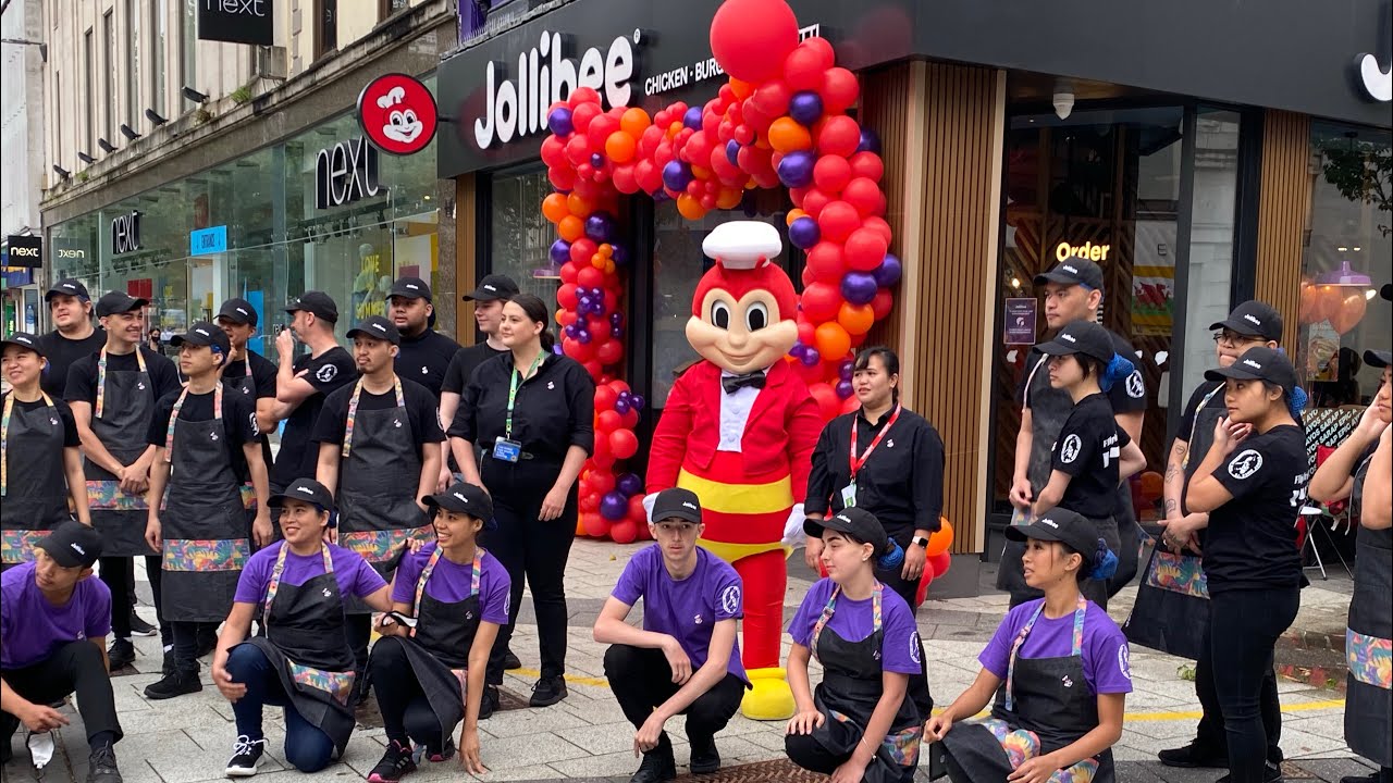 LANGHAP SARAP @ JOLLIBEE CARDIFF WALES  UK  GRAND OPENING 🇬🇧🇵🇭# Langhap Sarap # Jollibee Cardiff
