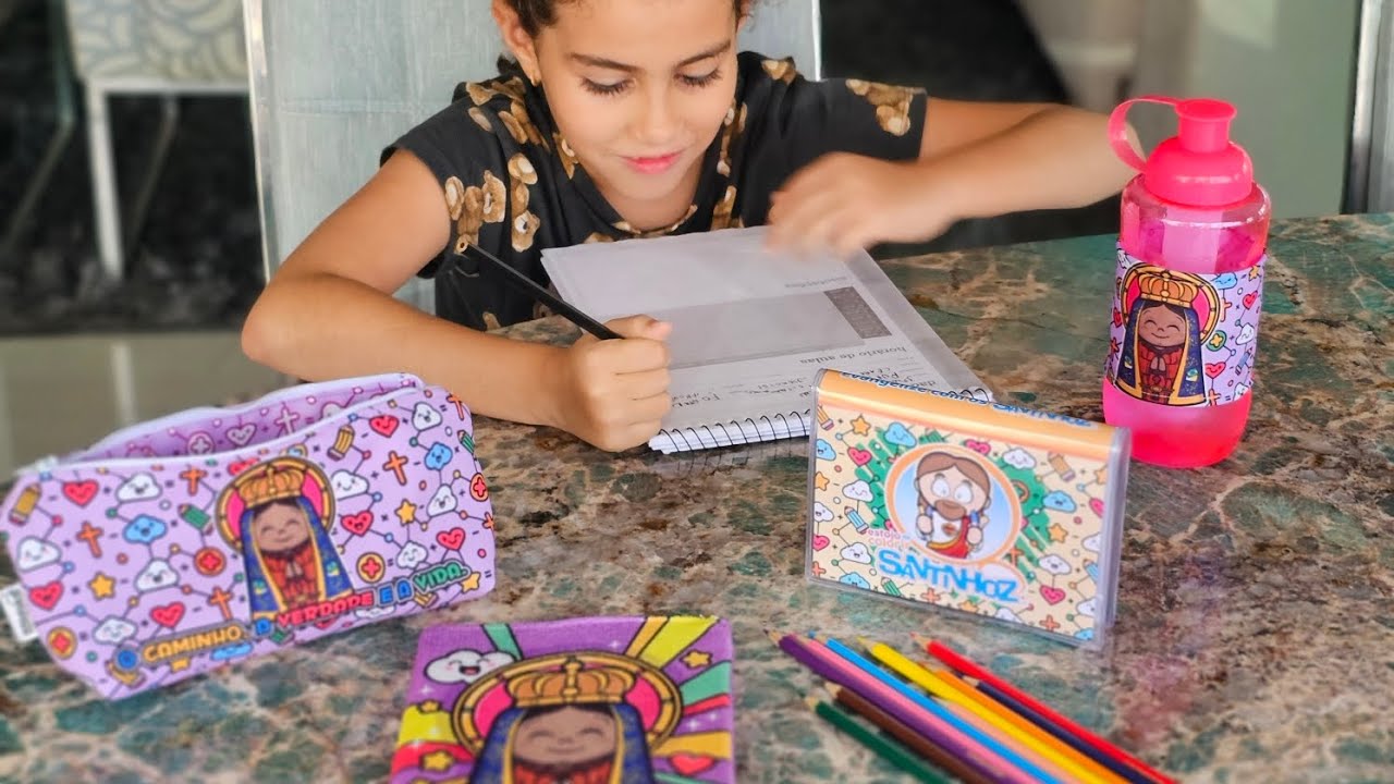 Novidades escolares Santinhoz