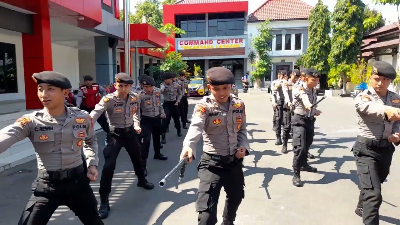 LATIHAN DALMAS SATSAMAPTA POLRES PONOROGO