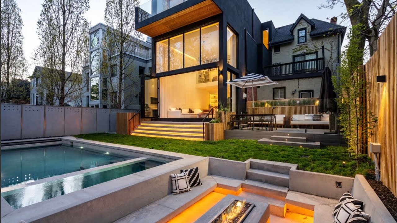 17 Boswell Avenue, Toronto, Ontario