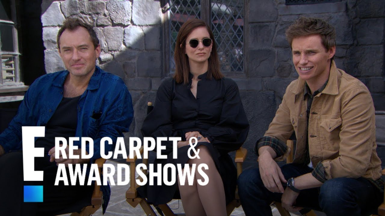 Will Fans See More of Dumbledore & Grindelwald's Relationship? | E! Red Carpet & Award Shows