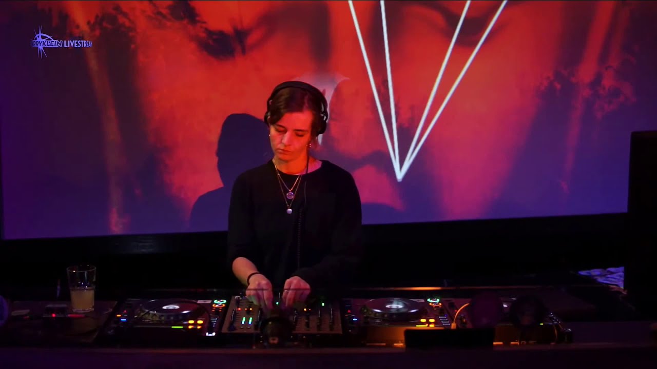 NachtEIn.TagAus Livestream w/ Pauli Pocket, Arel (Arel & Schaefer) & Vital Electonica