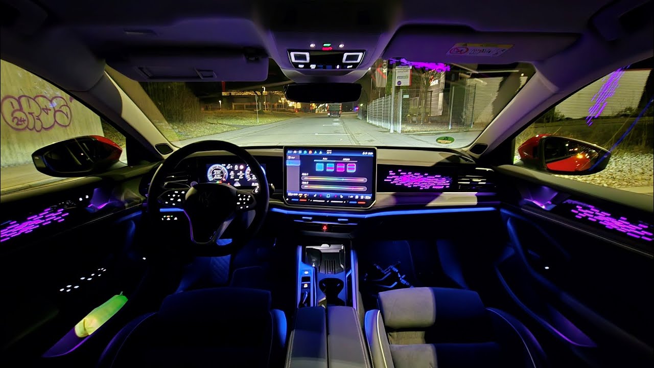 2025 VW Passat Variant 2.0TDI 4Motion - at night | Ambientebeleuchtung