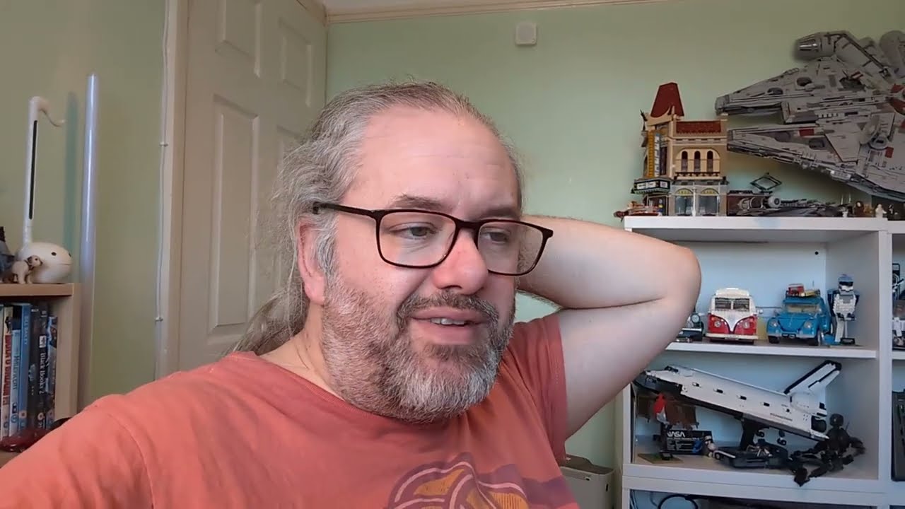 Occasional Vlog - I Won a Guitar!