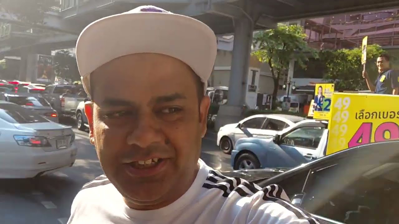 Early Morning At Sukhumvit Soi 11 Bangkok Thailand 