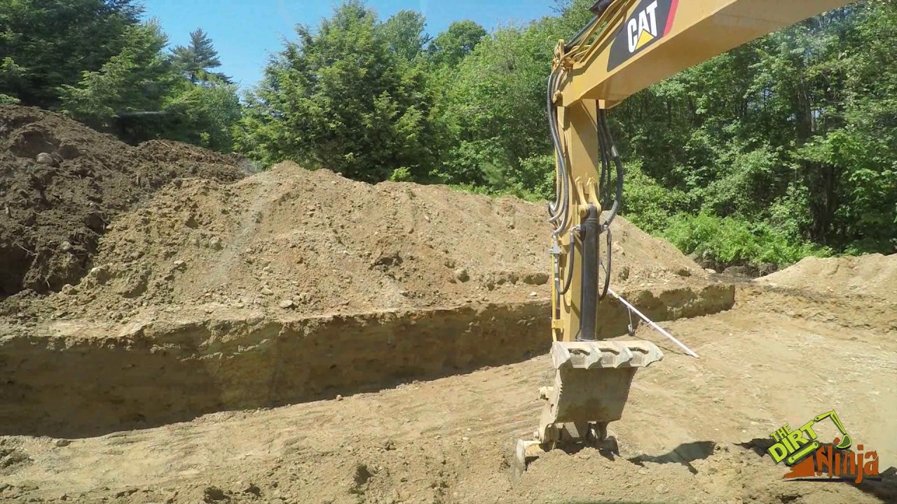 Cat 313F GC Excavating For New Foundation