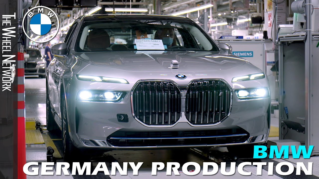 BMW 7 Series Production in Germany &ndash; 2023 BMW i7 EV and All-new 7 Series Petrol