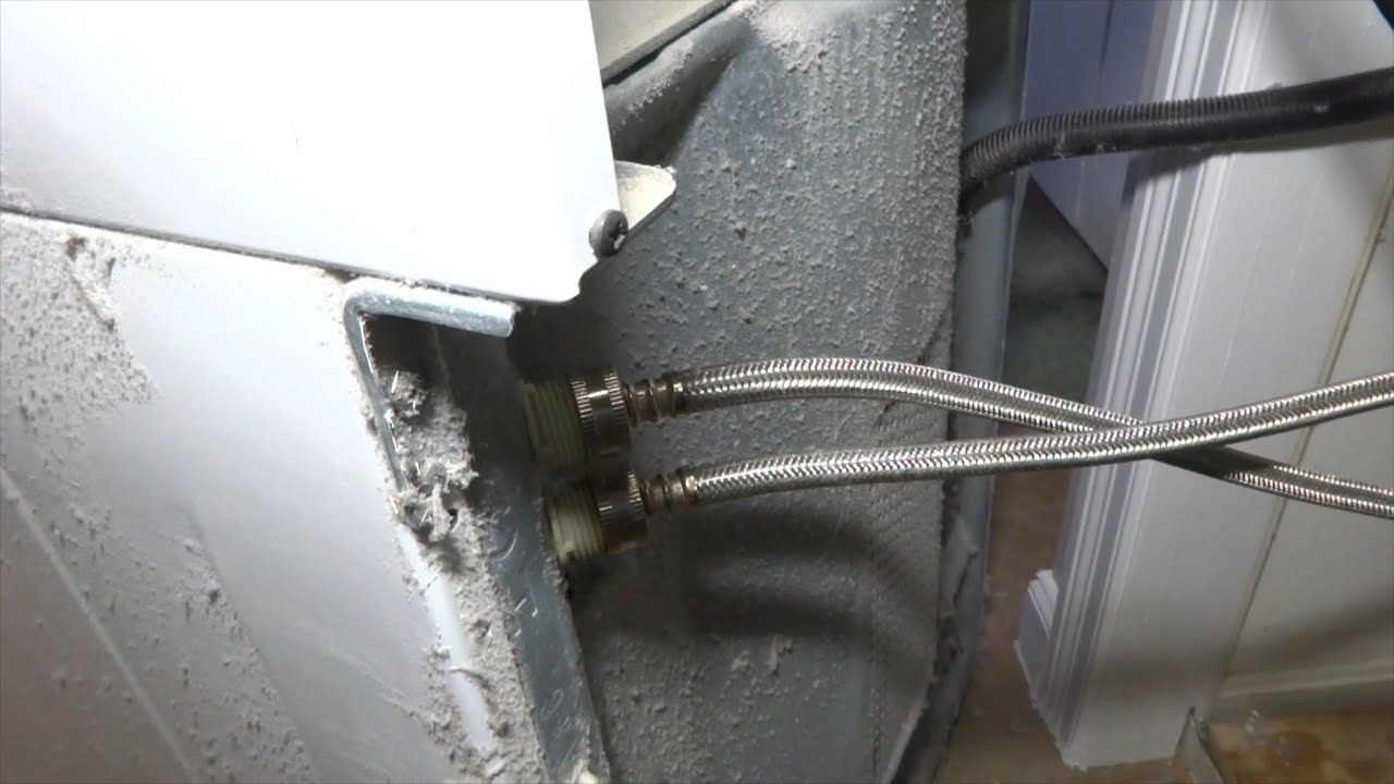 MYSTERY WATER LEAK Found After Hours of Searching