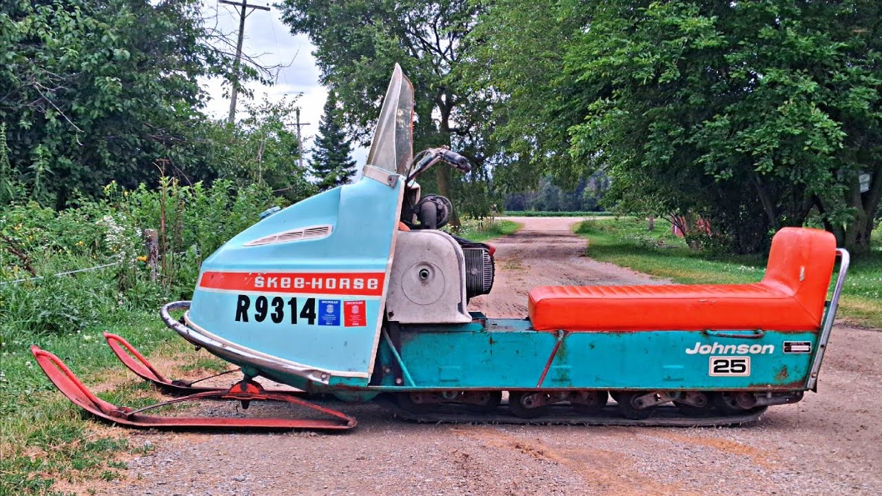 Johnson's First TUG in 40 Years? Vintage Snowmobile REVIVAL!