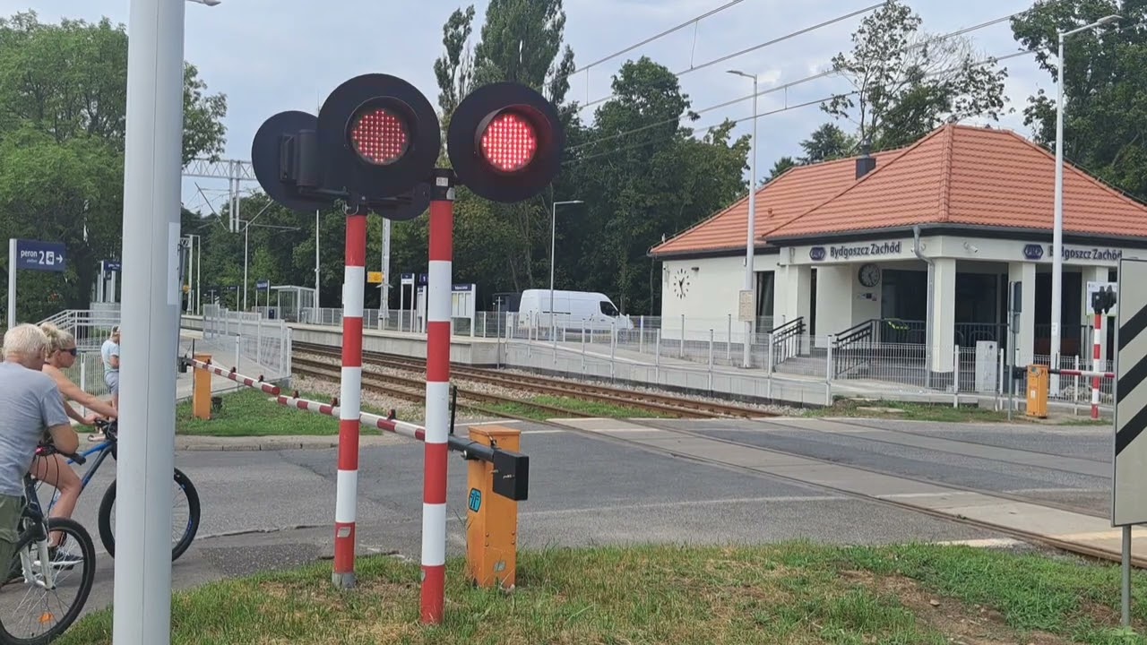 Przejazd Kolejowy Bydgoszcz Ulica Flisacka Obok Stacji Bydgoszcz Zachód