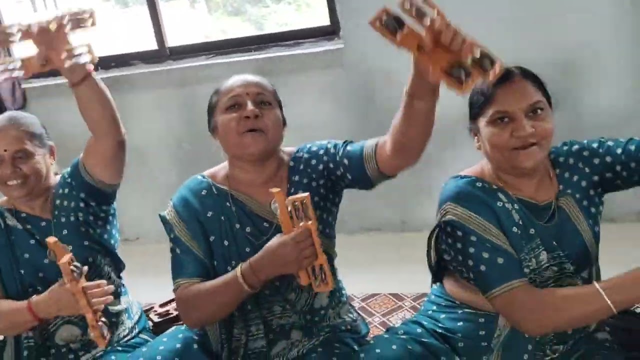 આતો કિયાથી આવે છે આ સુંદર સ્વરમાં ગવાયેલું ભજન નીચે લખેલું છે નીતા બેન ના સુંદર સ્વરમાં