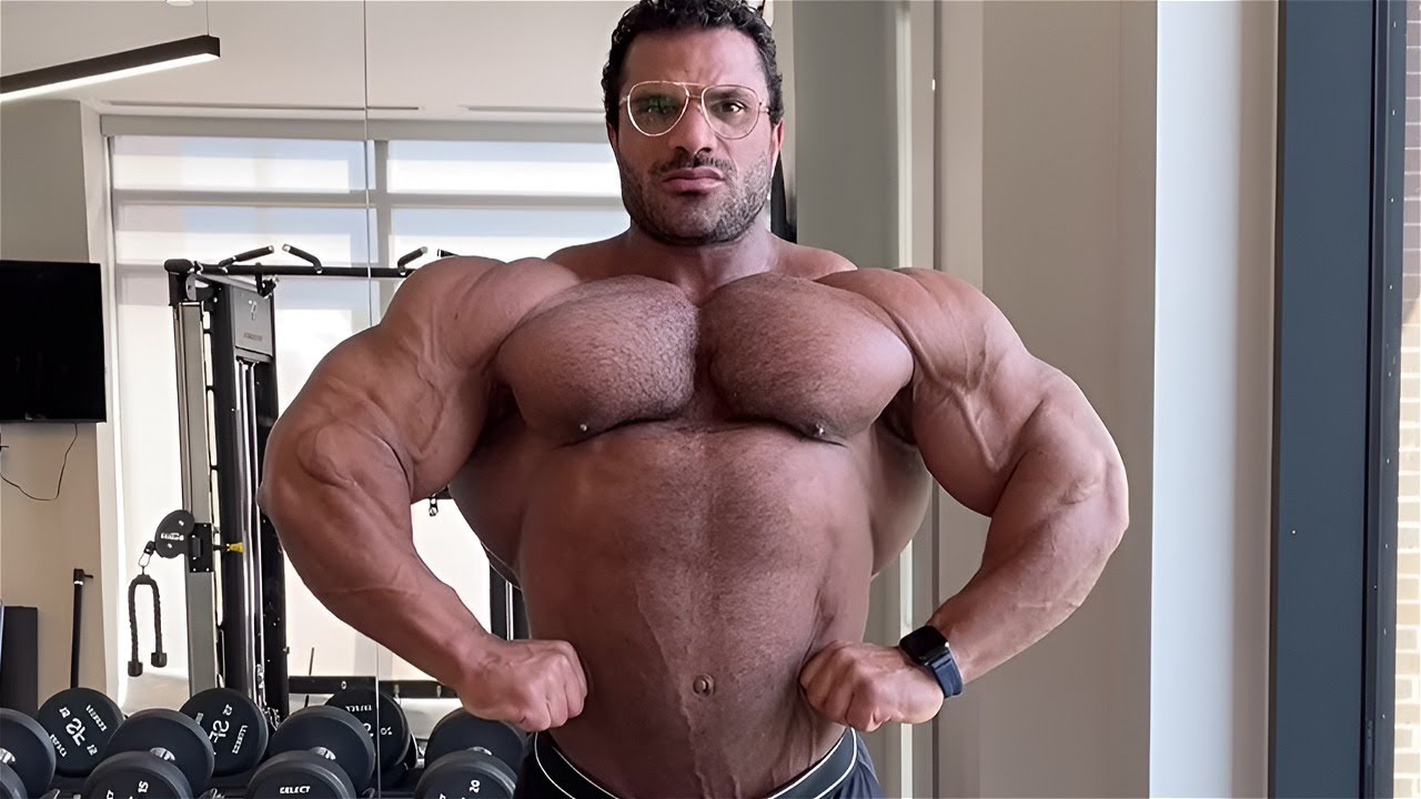 Египетская мышечная масса - профессиональный бодибилдер IFBB Хассан Мостафа - проверка мышц