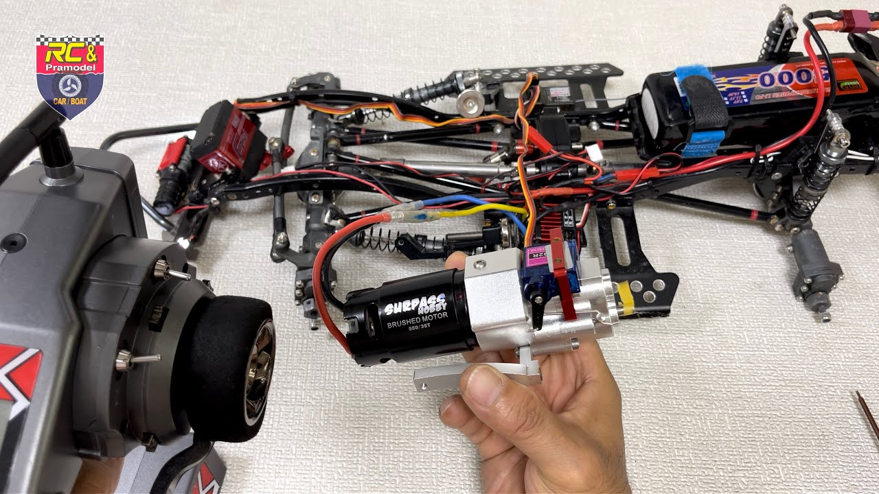 Axial SCX10 II | 1/10 Scale RC Jeep Rubicon | Replacing the motor and gearbox